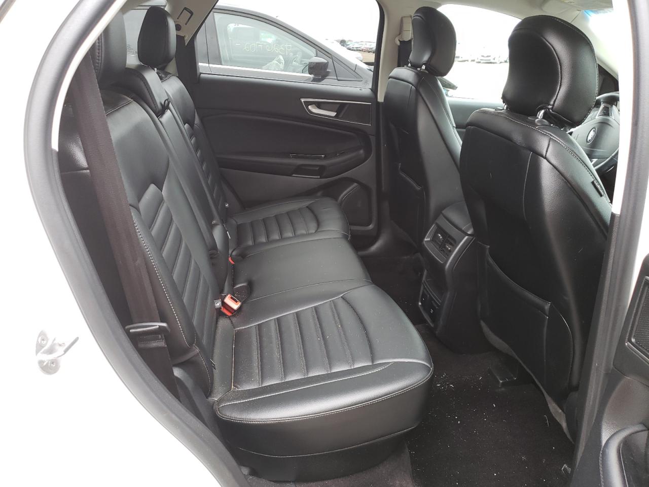 Photo 6 from auction – 2016 FORD EDGE SEL with VIN 2FMPK4J84GBB87932