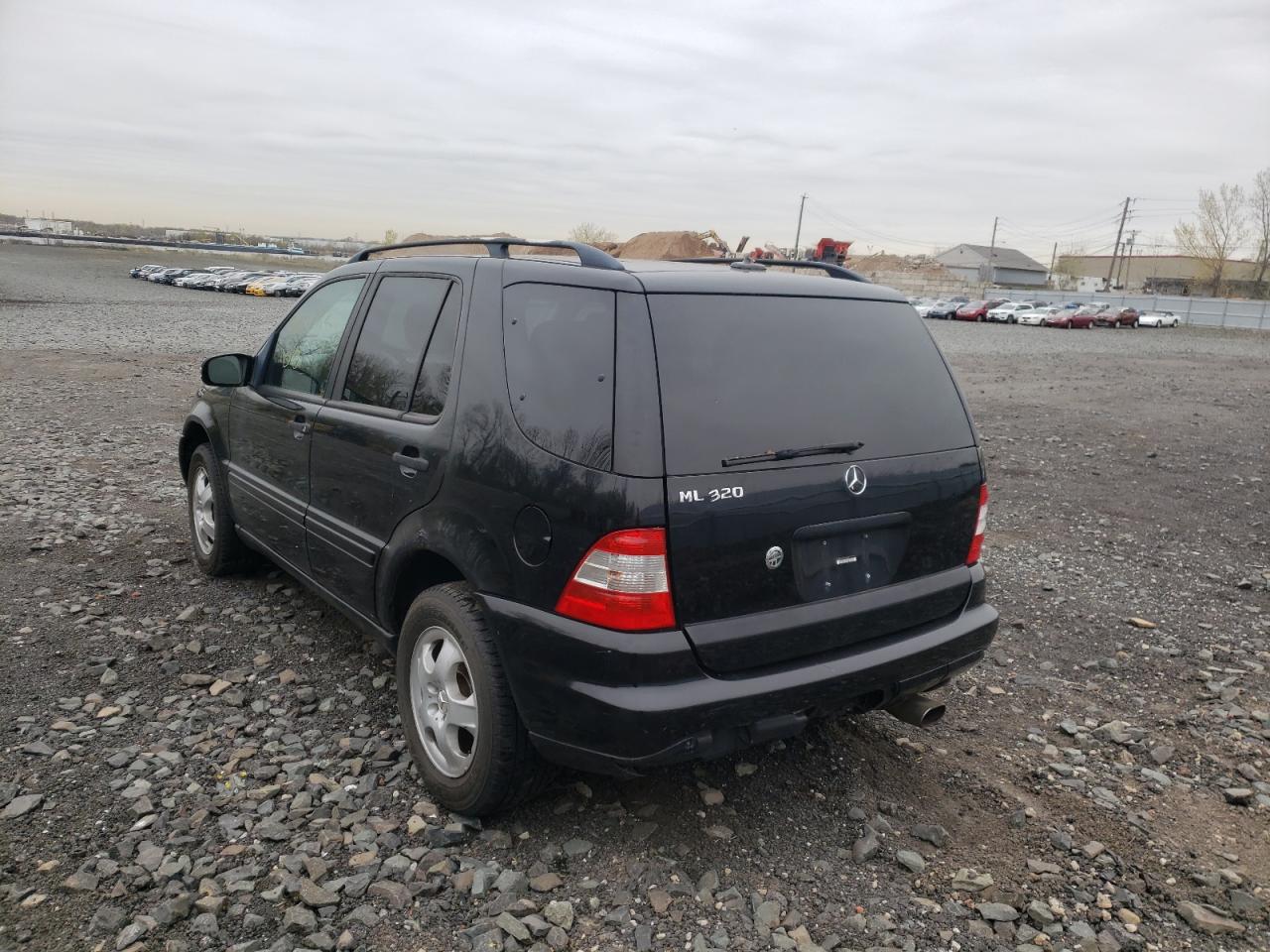 Photo 3 from auction – 2002 MERCEDES-BENZ ML 320 with VIN 4JGAB54E22A325064