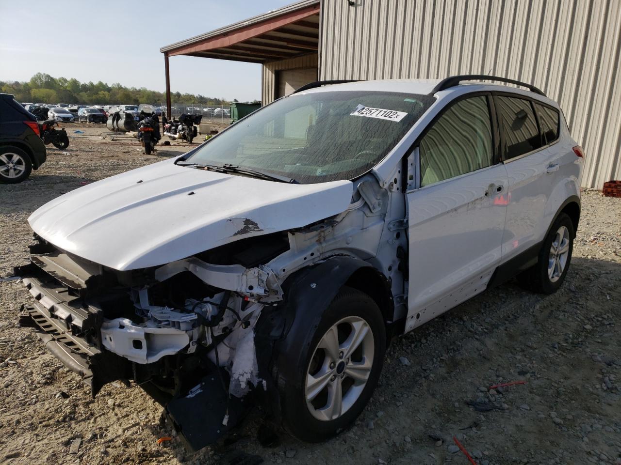 Photo 2 from auction – 2015 FORD ESCAPE SE with VIN 1FMCU0GX1FUB57439