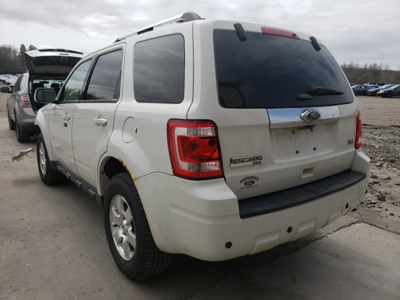 Photo 3 from auction – 2012 FORD ESCAPE LIM with VIN 1FMCU9EG3CKA81057