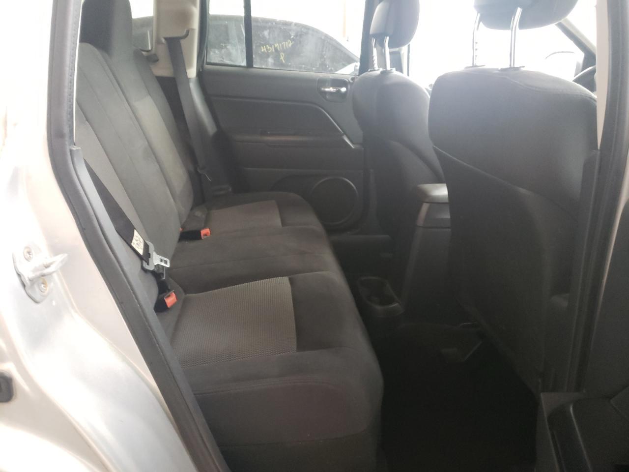 Photo 6 from auction – 2011 JEEP COMPASS SP with VIN 1J4NF1FB9BD257943