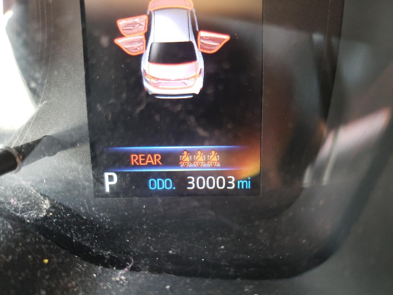 Photo 8 from auction – 2021 TOYOTA COROLLA LE with VIN 5YFEPMAE7MP183086