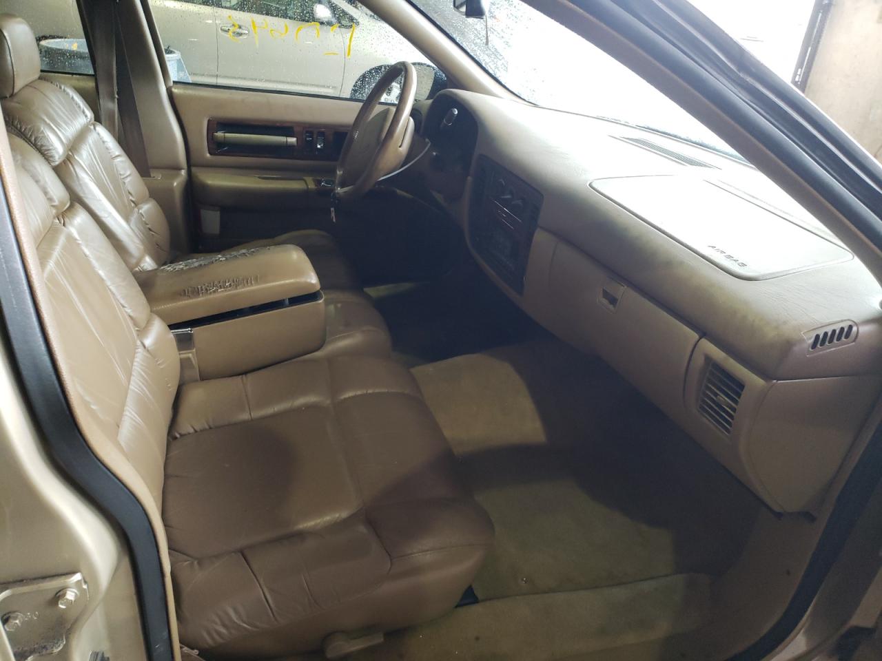 Photo 5 from auction – 1996 CHEVROLET CAPRICE / with VIN 1G1BL52P7TR140160