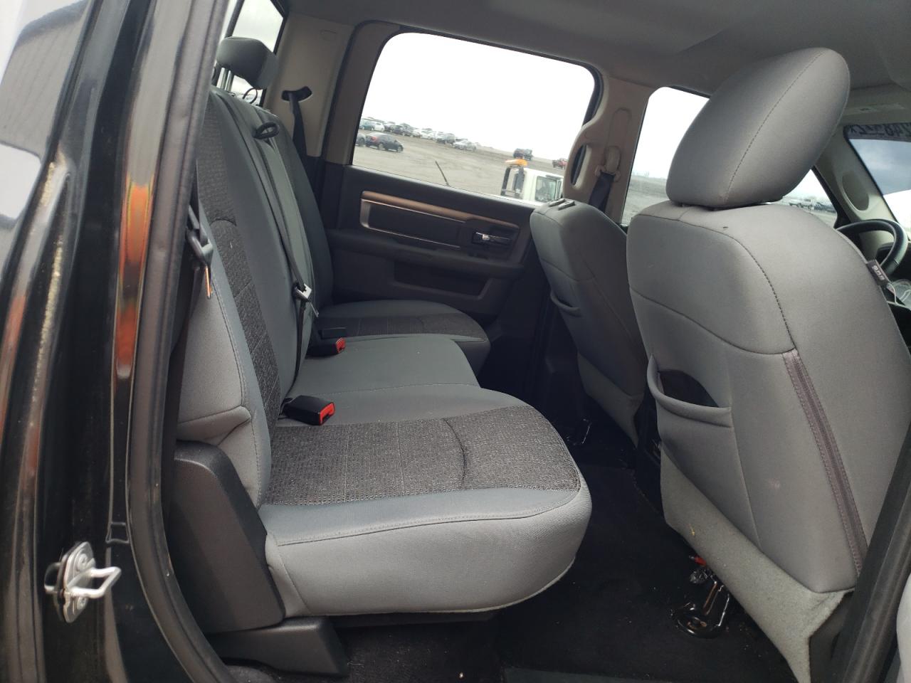 Photo 6 from auction – 2016 RAM 1500 SLT with VIN 1C6RR7LT3GS246915