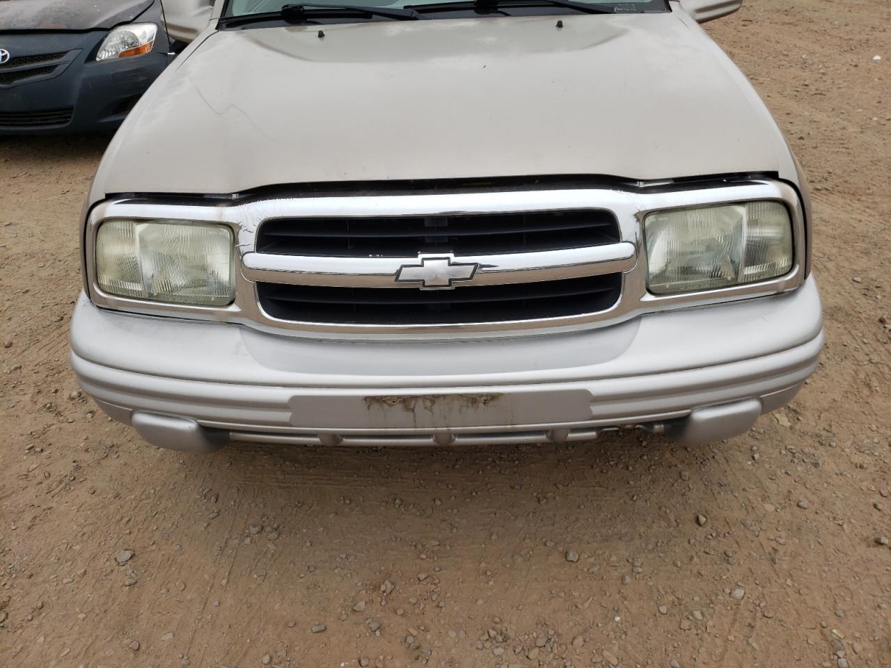 Photo 9 from auction – 2002 CHEVROLET TRACKER LT with VIN 2CNBJ634726916221