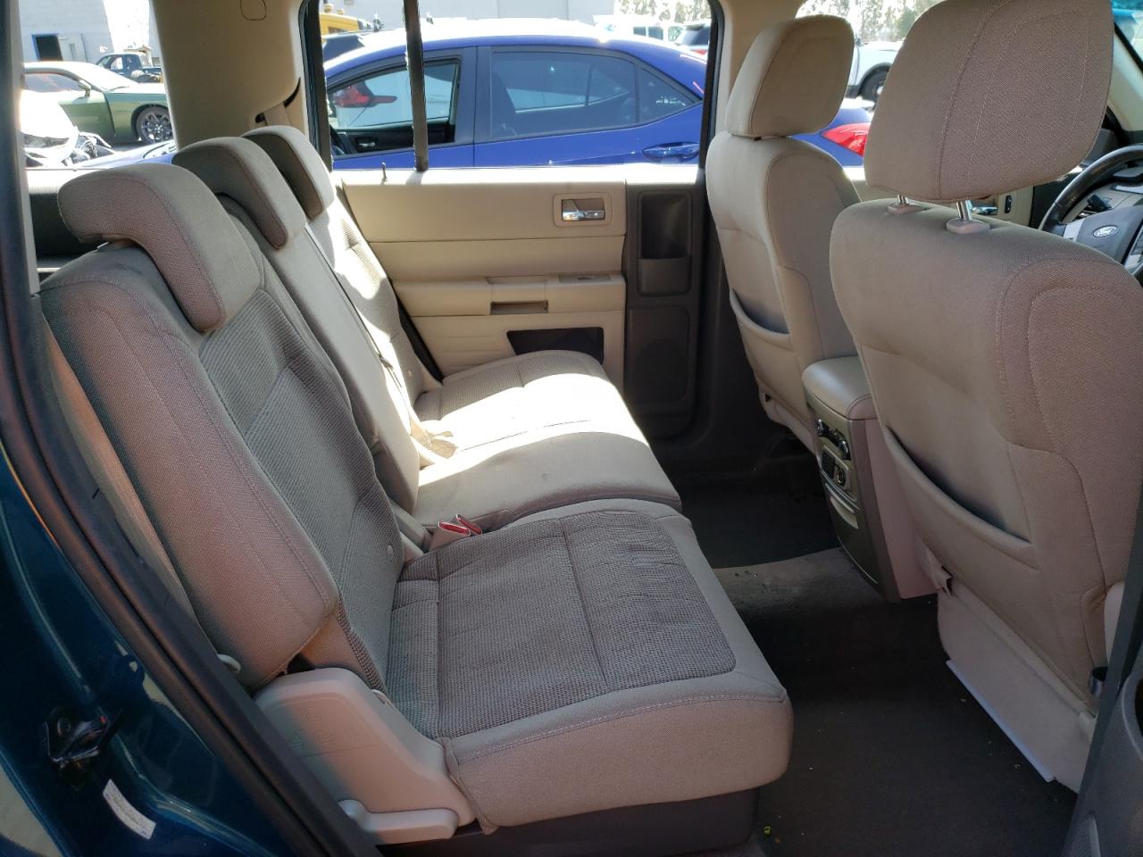 Photo 6 from auction – 2011 FORD FLEX SE with VIN 2FMGK5BC2BBD08636