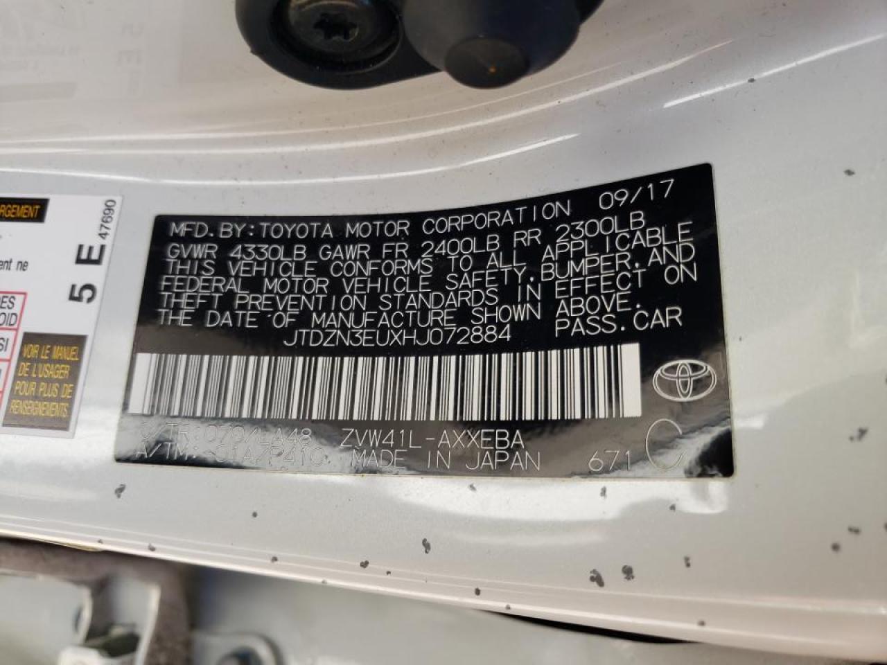 Photo 10 from auction – 2017 TOYOTA PRIUS V with VIN JTDZN3EUXHJ072884