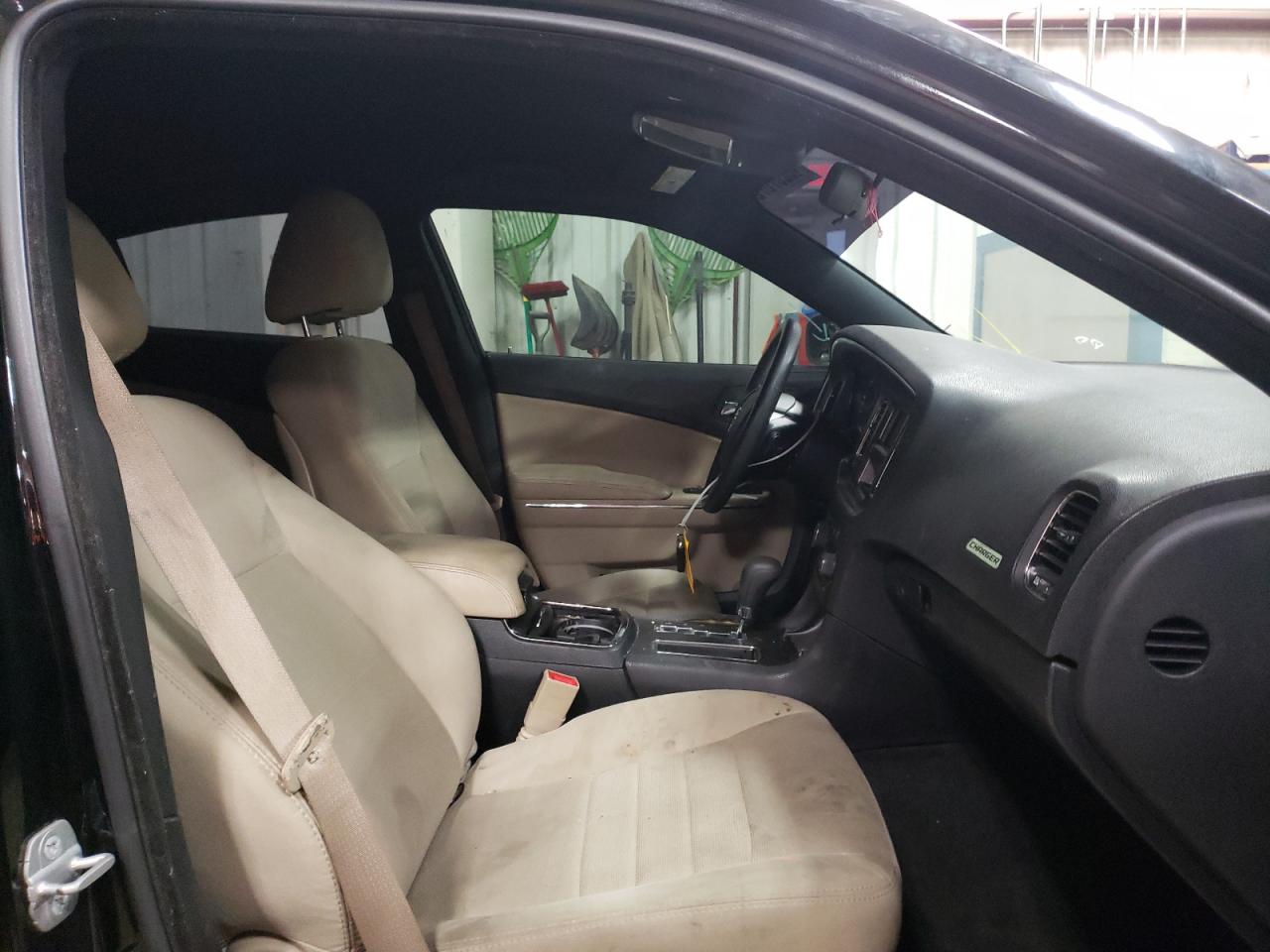 Photo 5 from auction – 2014 DODGE CHARGER with VIN 2C3CDXBG3EH174222