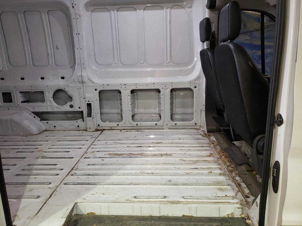 Photo 6 from auction – 2021 FORD TRANSIT T- with VIN 1FTBR1X85MKA03566