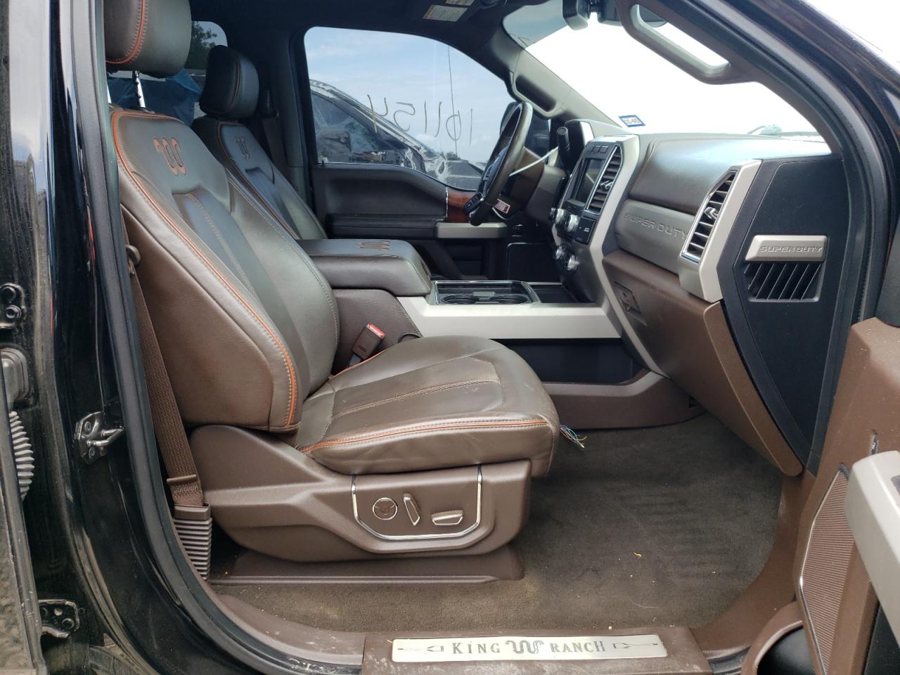 Photo 19 from auction – 2017 FORD F250 SUPER with VIN 1FT7W2BT1HED30924