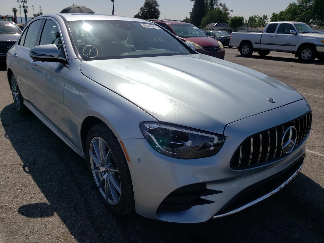 Photo 1 from auction – 2022 MERCEDES-BENZ E 350 with VIN W1KZF8DB3NB025668