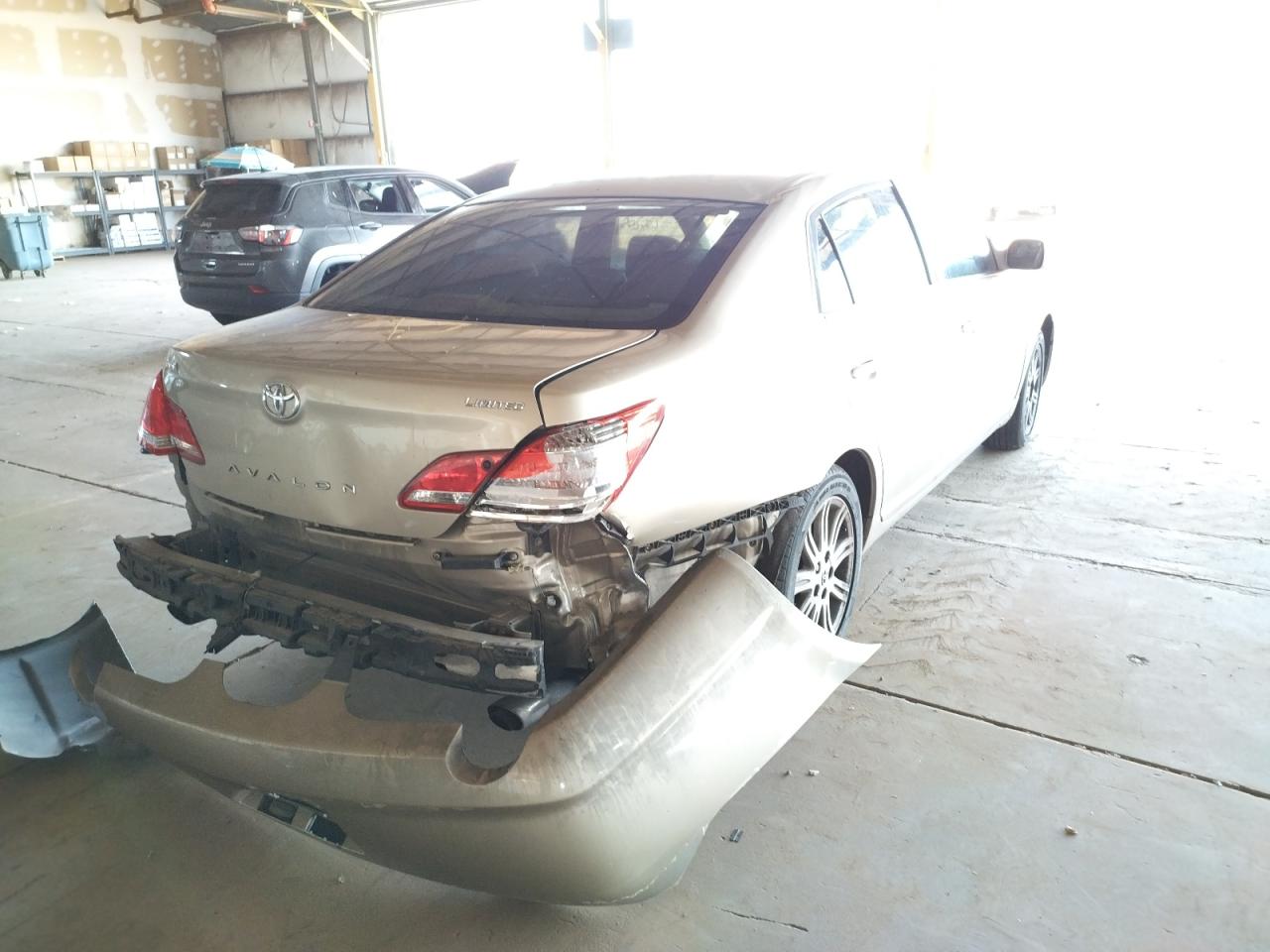Photo 4 from auction – 2006 TOYOTA AVALON with VIN 4T1BK36B46U140658