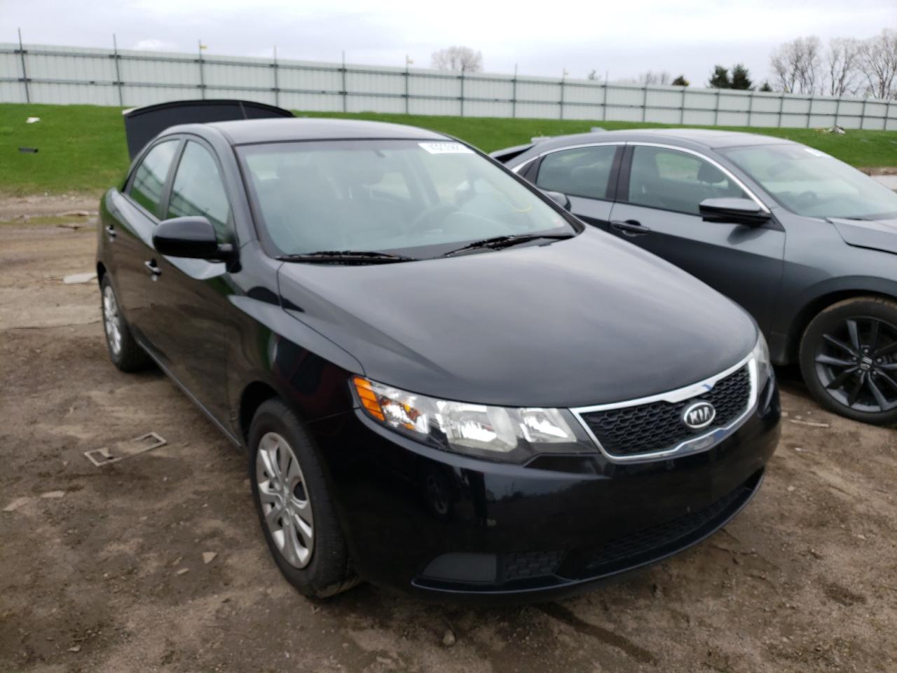 KIA FORTE LX 2011 with VIN KNAFT4A27B5403887 - Photo from auction