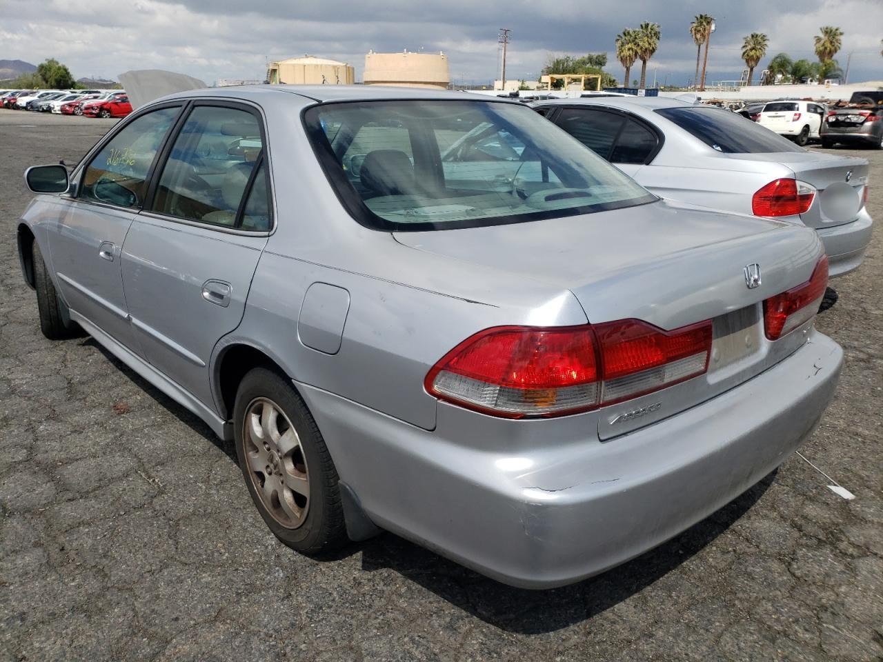 Photo 3 from auction – 2002 HONDA ACCORD EX with VIN 1HGCG66862A013133