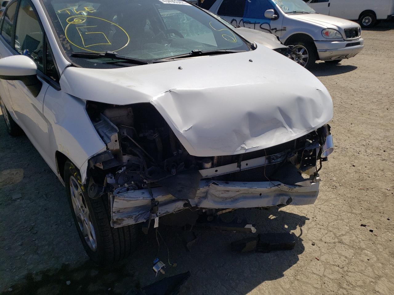 Photo 9 from auction – 2011 FORD FIESTA SE with VIN 3FADP4BJ9BM240924