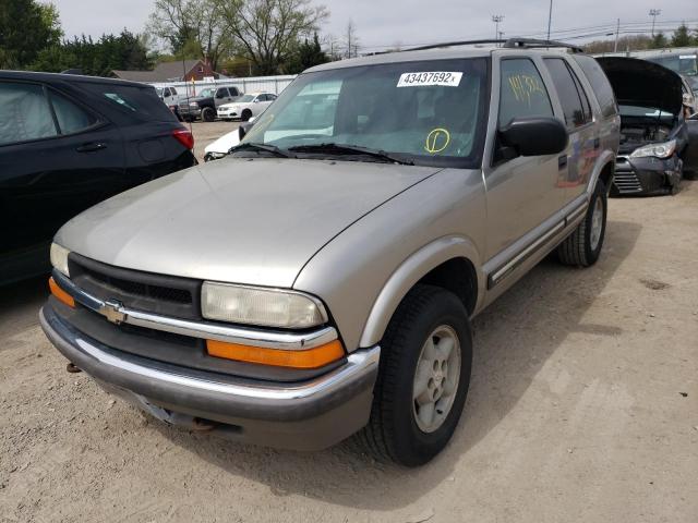 Photo 2 from auction – 2001 CHEVROLET BLAZER with VIN 1GNDT13W512150665