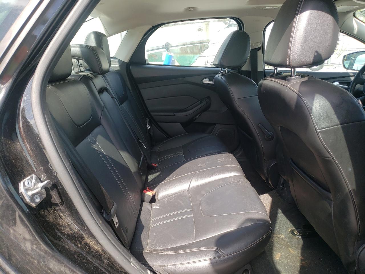 Photo 6 from auction – 2014 FORD FOCUS SE with VIN 1FADP3F25EL371139