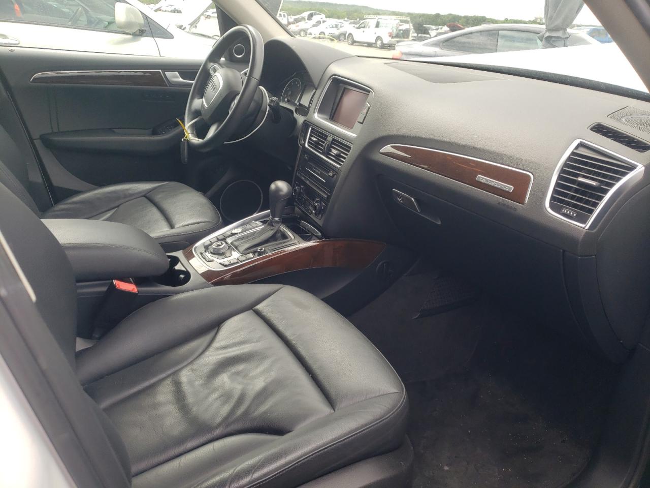 Photo 5 from auction – 2012 AUDI Q5 PREMIUM with VIN WA1DKAFP2CA119084