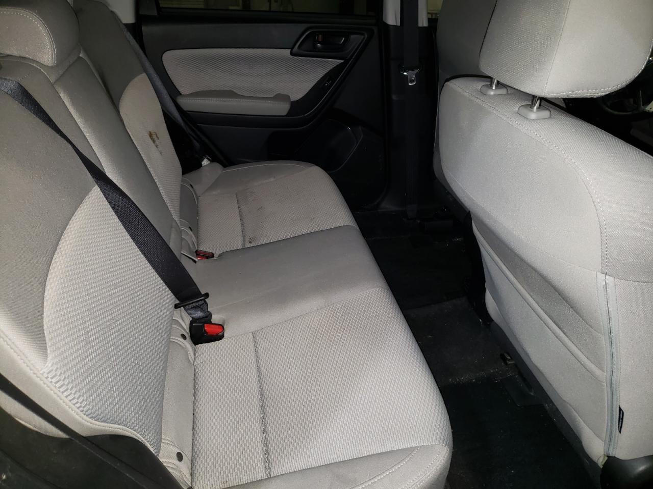 Photo 6 from auction – 2017 SUBARU FORESTER 2 with VIN JF2SJAEC0HH426560