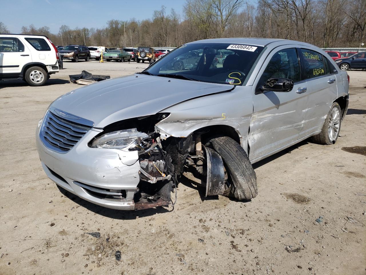 Photo 2 from auction – 2012 CHRYSLER 200 LIMITE with VIN 1C3CCBCG7CN113187