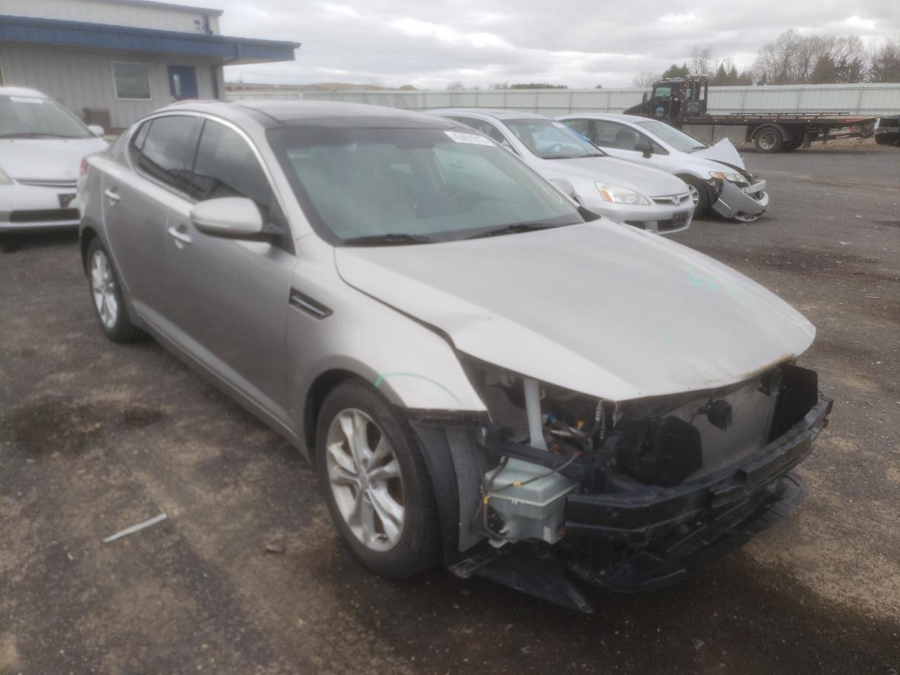 KIA OPTIMA EX 2013 with VIN 5XXGN4A72DG131258 - Photo from auction