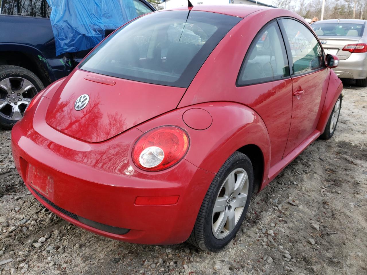 Photo 4 from auction – 2007 VOLKSWAGEN NEW BEETLE with VIN 3VWPG31C47M519903