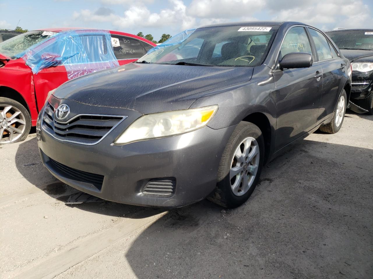 Photo 2 from auction – 2010 TOYOTA CAMRY BASE with VIN 4T1BF3EK0AU075547