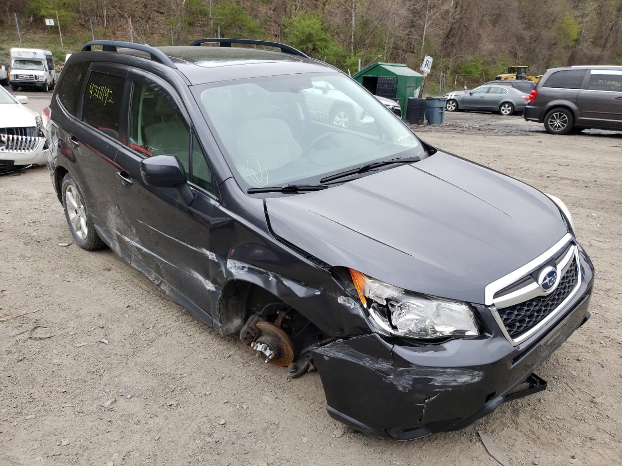 SUBARU FORESTER 2 2014 with VIN JF2SJAEC9EH547048 - Photo from auction