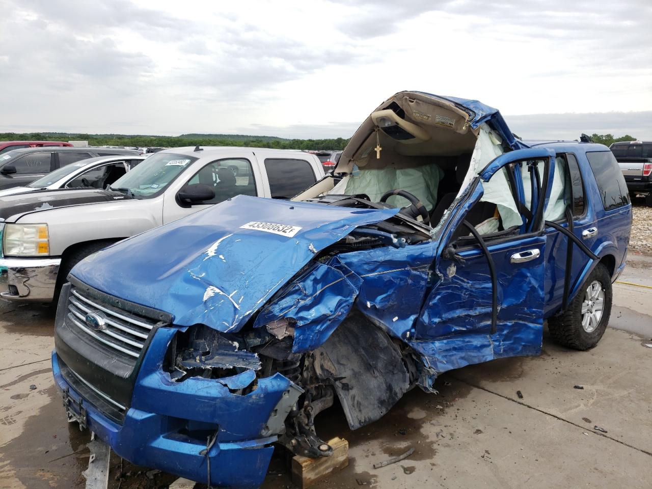 Photo 9 from auction – 2010 FORD EXPLORER X with VIN 1FMEU7DE6AUA31686