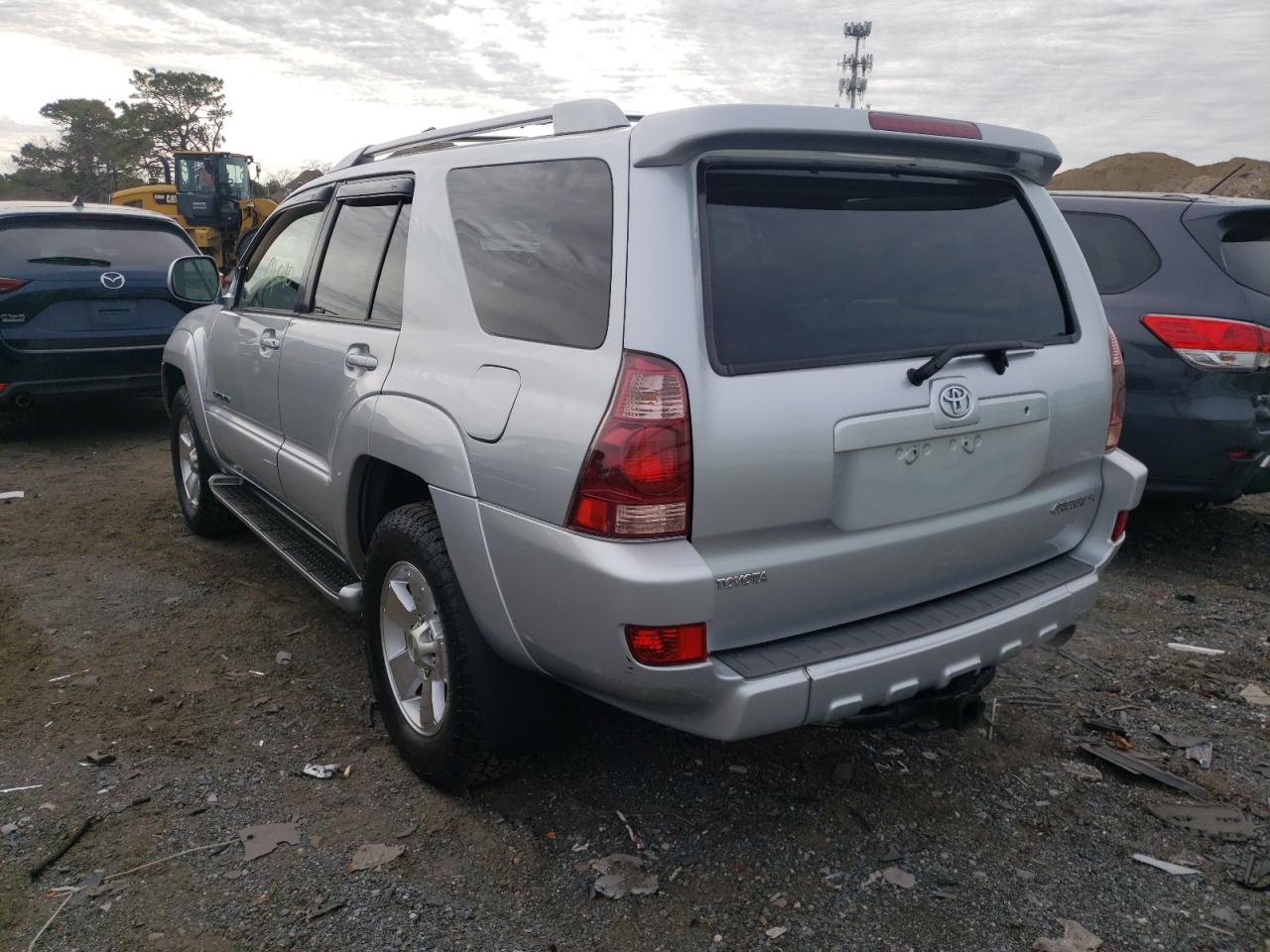 Photo 3 from auction – 2004 TOYOTA 4RUNNER LI with VIN JTEBT17R940044557