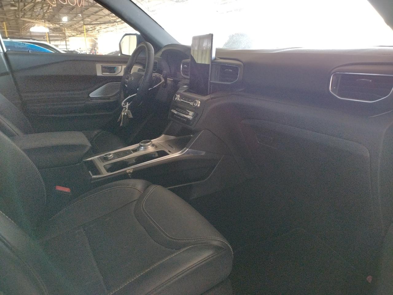 Photo 5 from auction – 2020 FORD EXPLORER S with VIN 1FM5K8GC6LGB06121