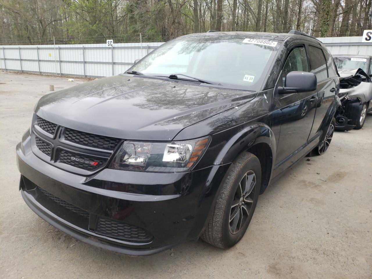Photo 2 from auction – 2018 DODGE JOURNEY SE with VIN 3C4PDCAB7JT141298