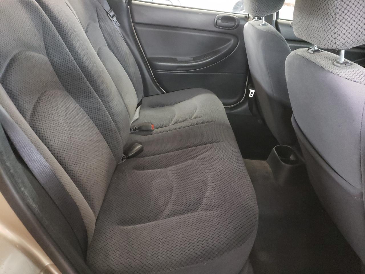 Photo 6 from auction – 2004 CHRYSLER SEBRING LX with VIN 1C3EL46X84N147849