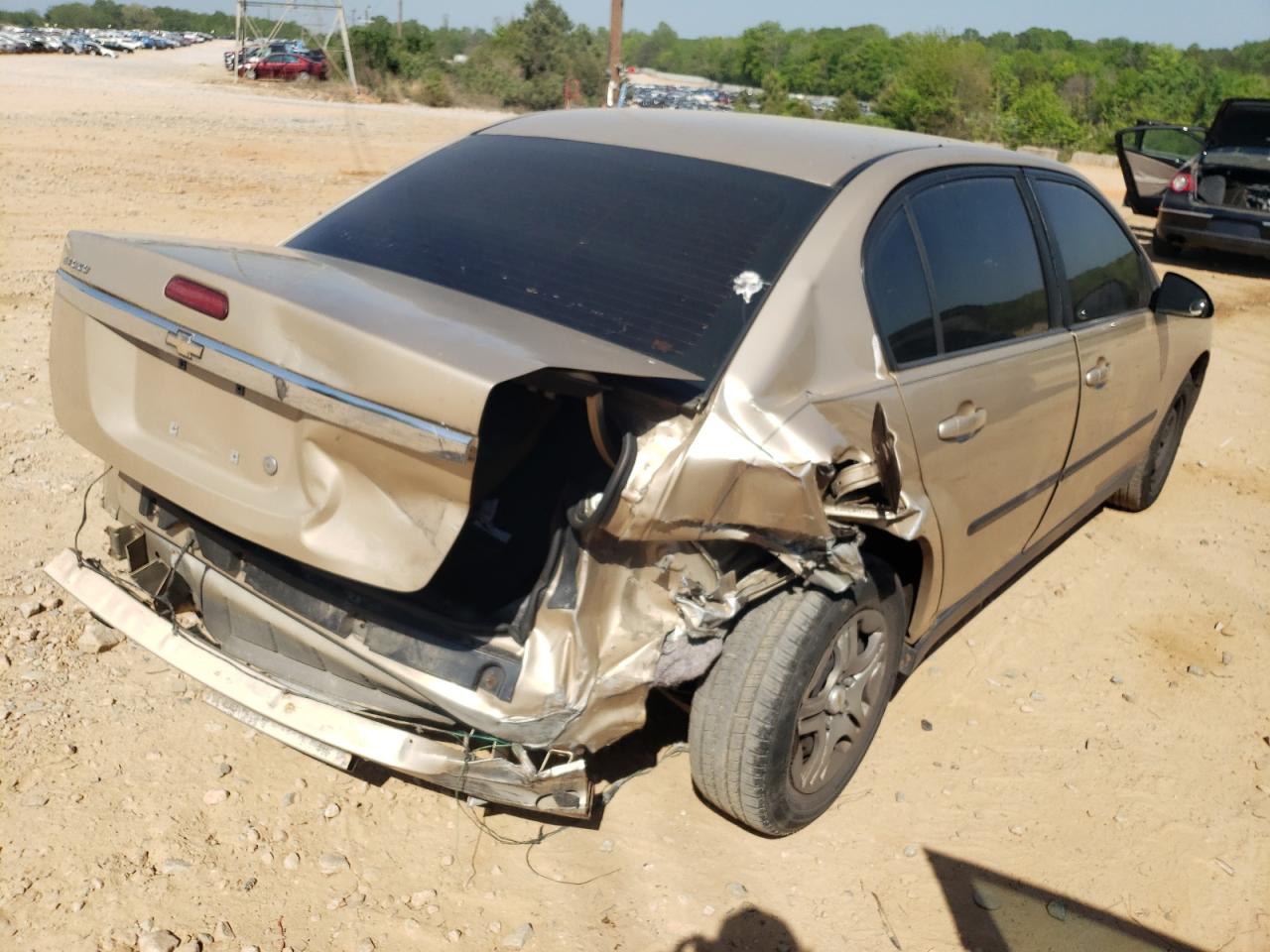Photo 4 from auction – 2005 CHEVROLET MALIBU with VIN 1G1ZS52F05F177046