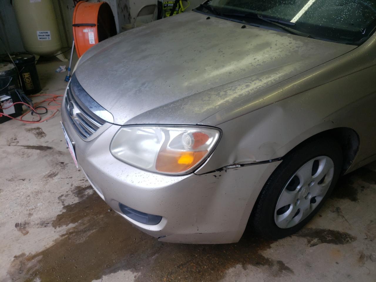 Zdjęcie 9 z aukcji – 2007 KIA SPECTRA EX z VIN KNAFE122775378018