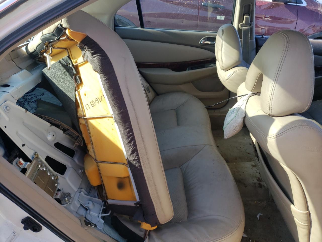 Photo 6 from auction – 2003 ACURA 3.2TL TYPE with VIN 19UUA56923A062176
