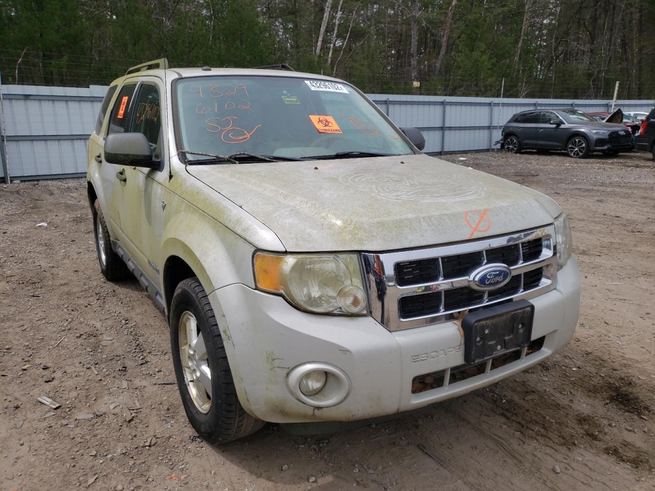 FORD ESCAPE XLT 2008 with VIN 1FMCU93108KA05298 - Photo from auction