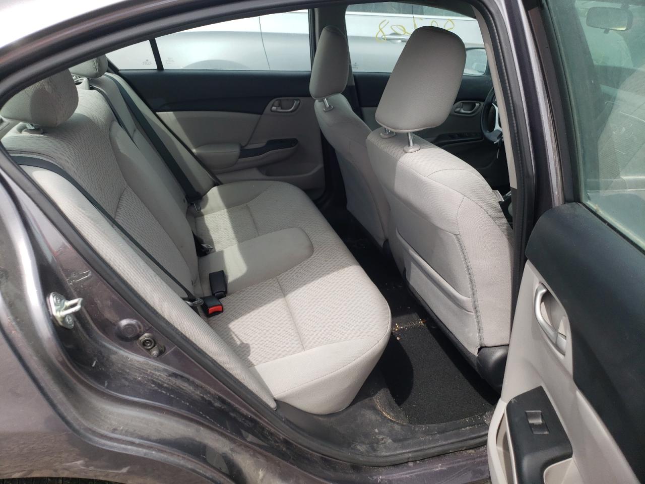 Photo 6 from auction – 2014 HONDA CIVIC LX with VIN 19XFB2F56EE044053