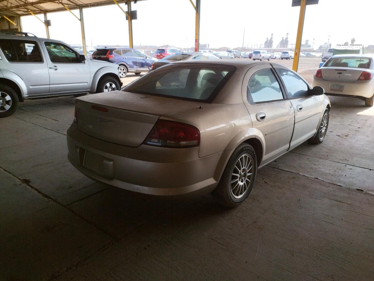 Photo 4 from auction – 2004 CHRYSLER SEBRING LX with VIN 1C3EL46X84N111045