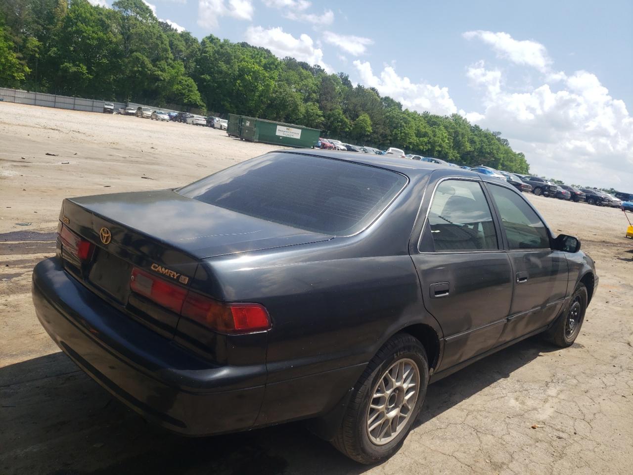 Photo 4 from auction – 1997 TOYOTA CAMRY CE with VIN 4T1BG22K7VU822658