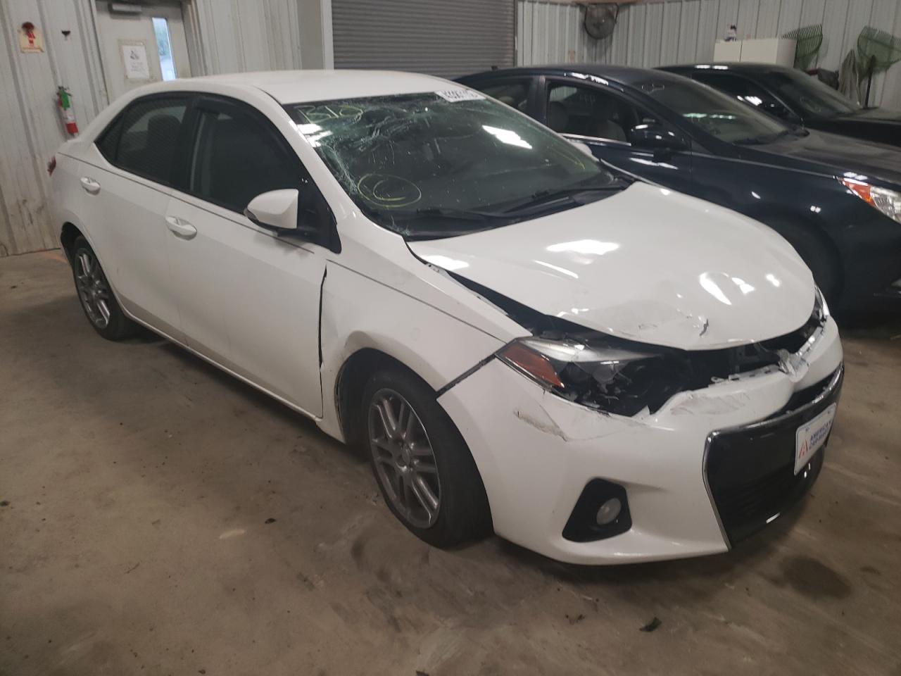 TOYOTA COROLLA L 2015 with VIN 5YFBURHE5FP334069 - Photo from auction