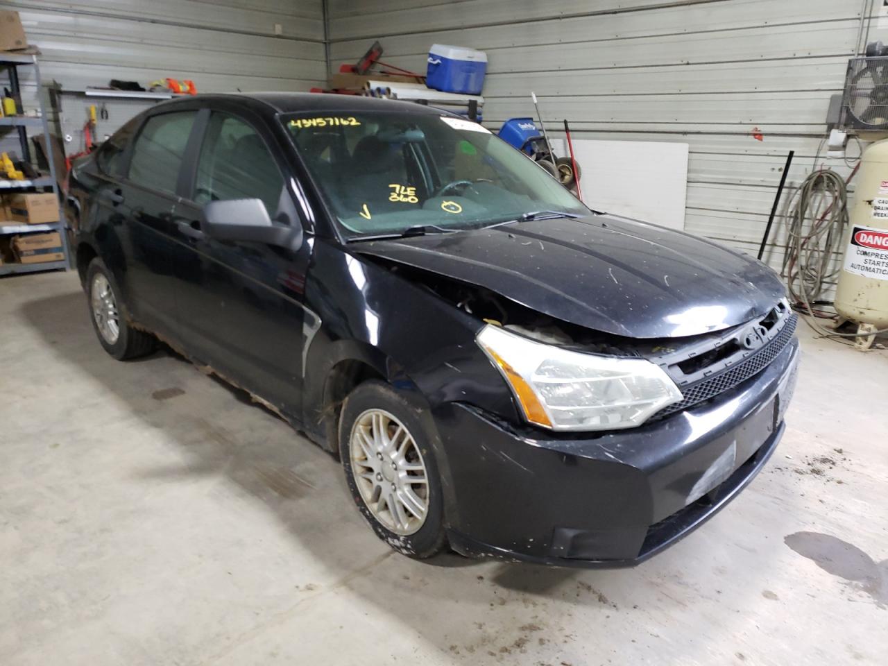 FORD FOCUS SE 2008 with VIN 1FAHP35N08W147504 - Photo from auction