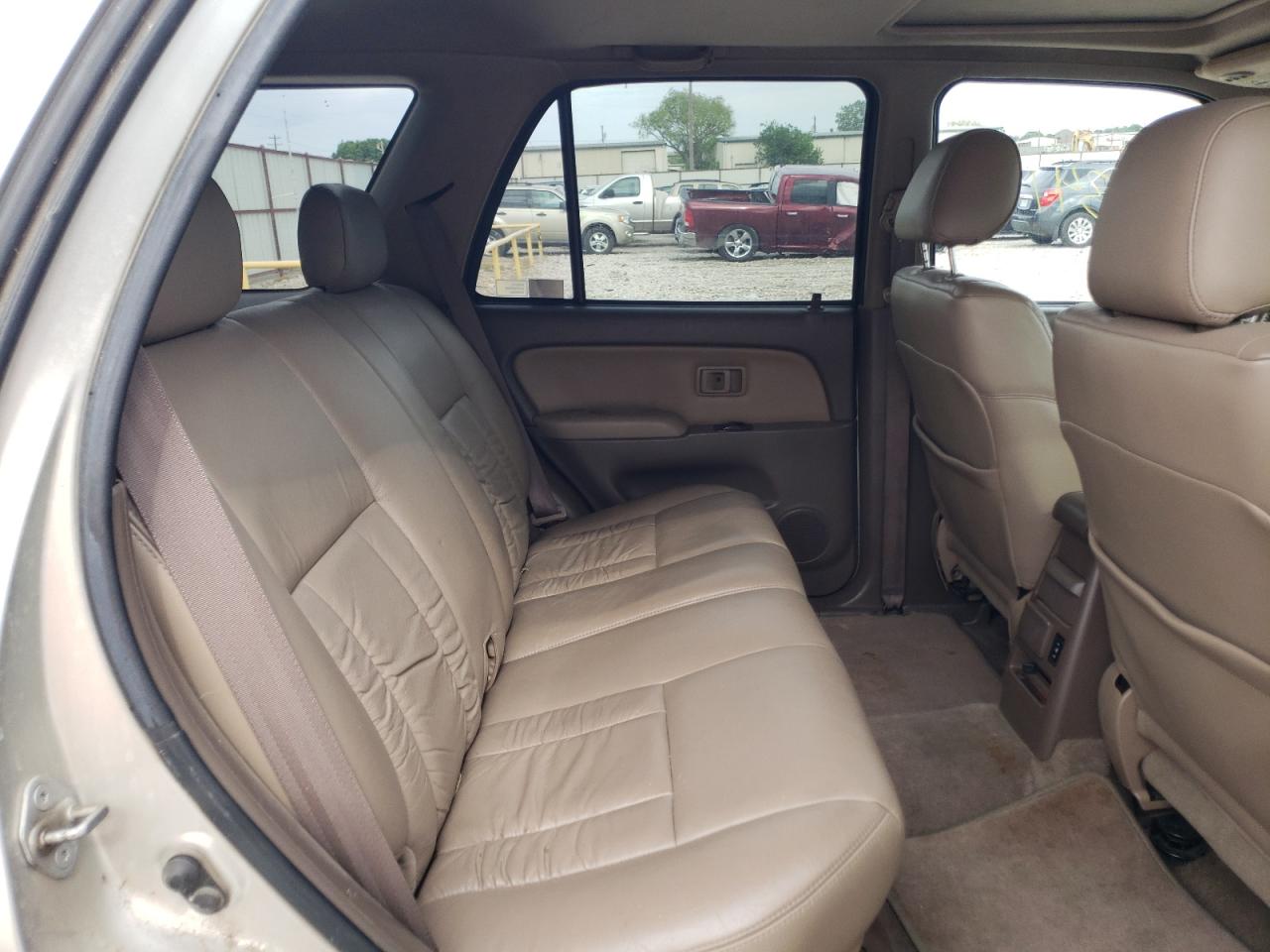 Photo 6 from auction – 2002 TOYOTA 4RUNNER LI with VIN JT3GN87R520222656
