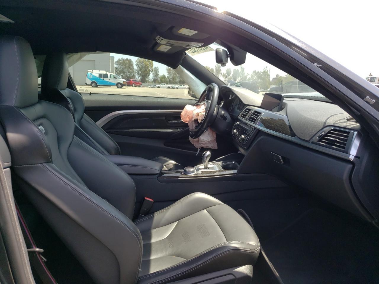 Photo 5 from auction – 2017 BMW M4 with VIN WBS3R9C37HA013999