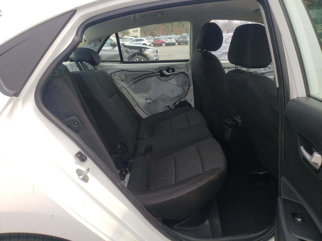 Photo 6 from auction – 2019 KIA RIO S with VIN 3KPA24AB0KE239306