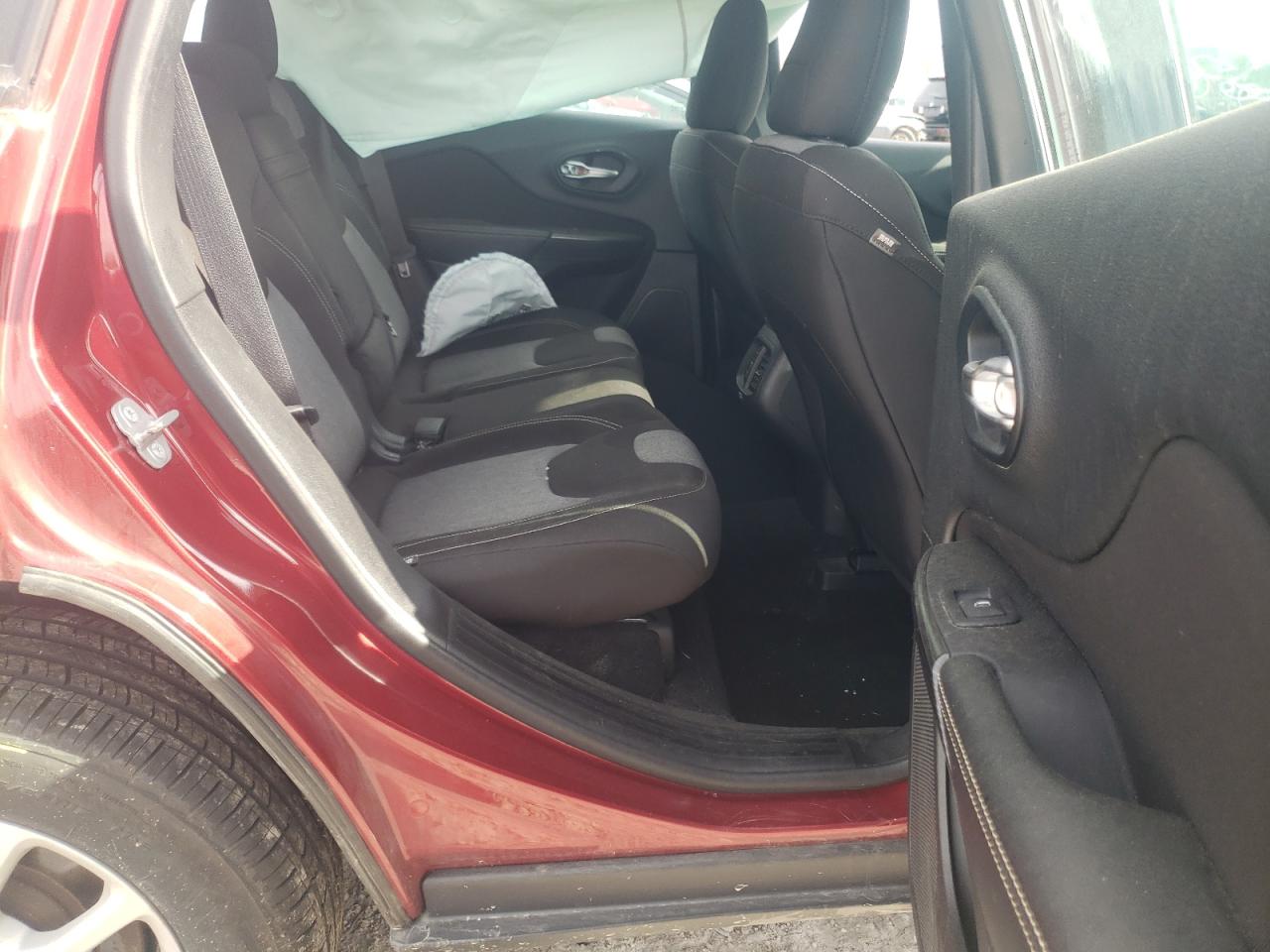 Photo 6 from auction – 2014 JEEP CHEROKEE S with VIN 1C4PJMAB9EW265300