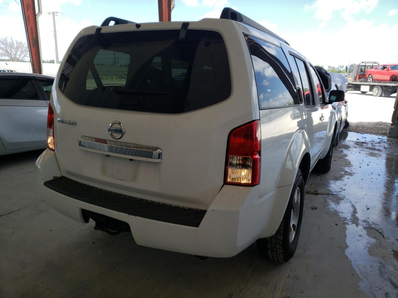 Photo 4 from auction – 2009 NISSAN PATHFINDER with VIN 5N1AR18B09C600224