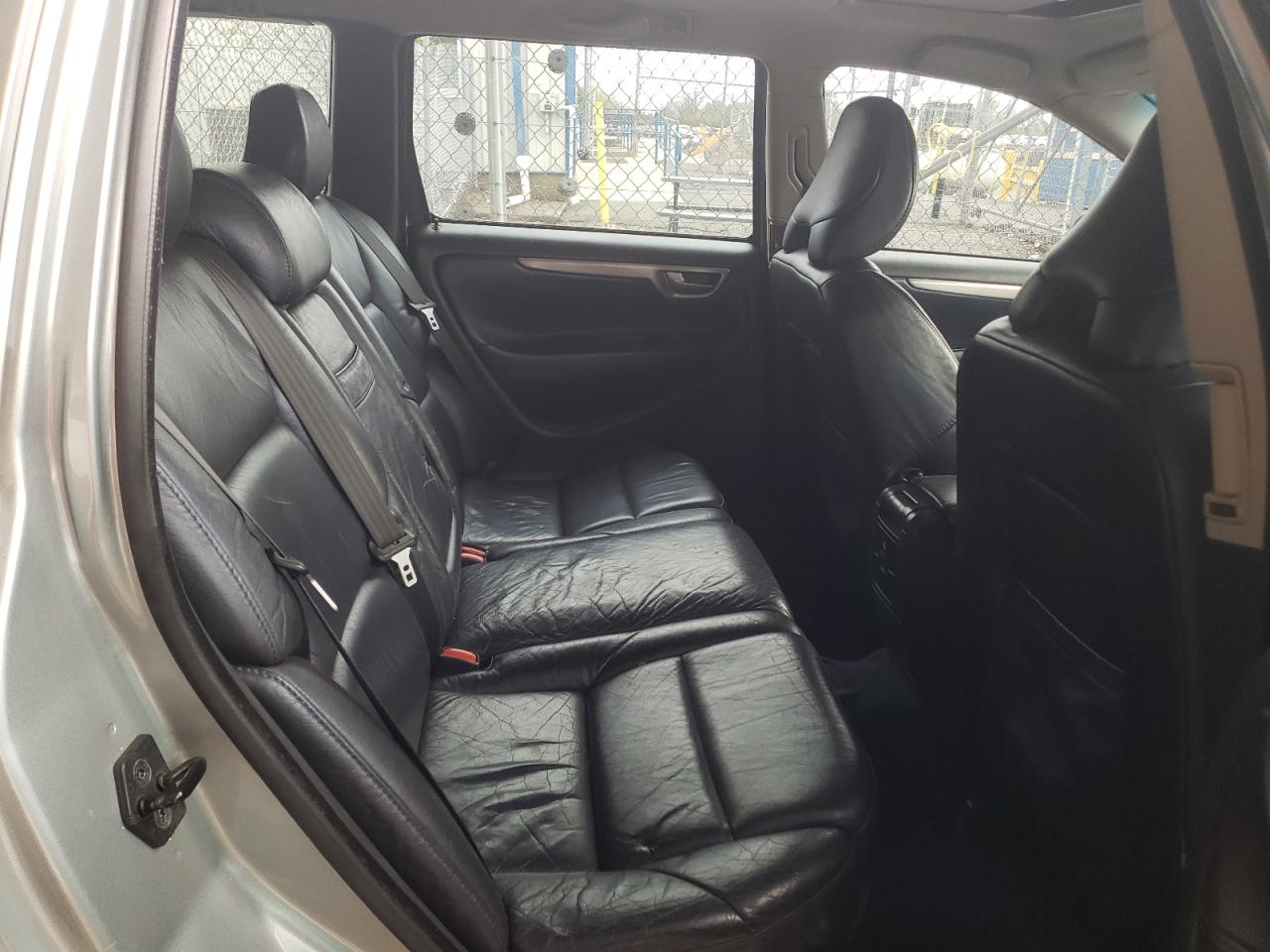Photo 6 from auction – 2006 VOLVO V70 R with VIN YV1SJ527262591209