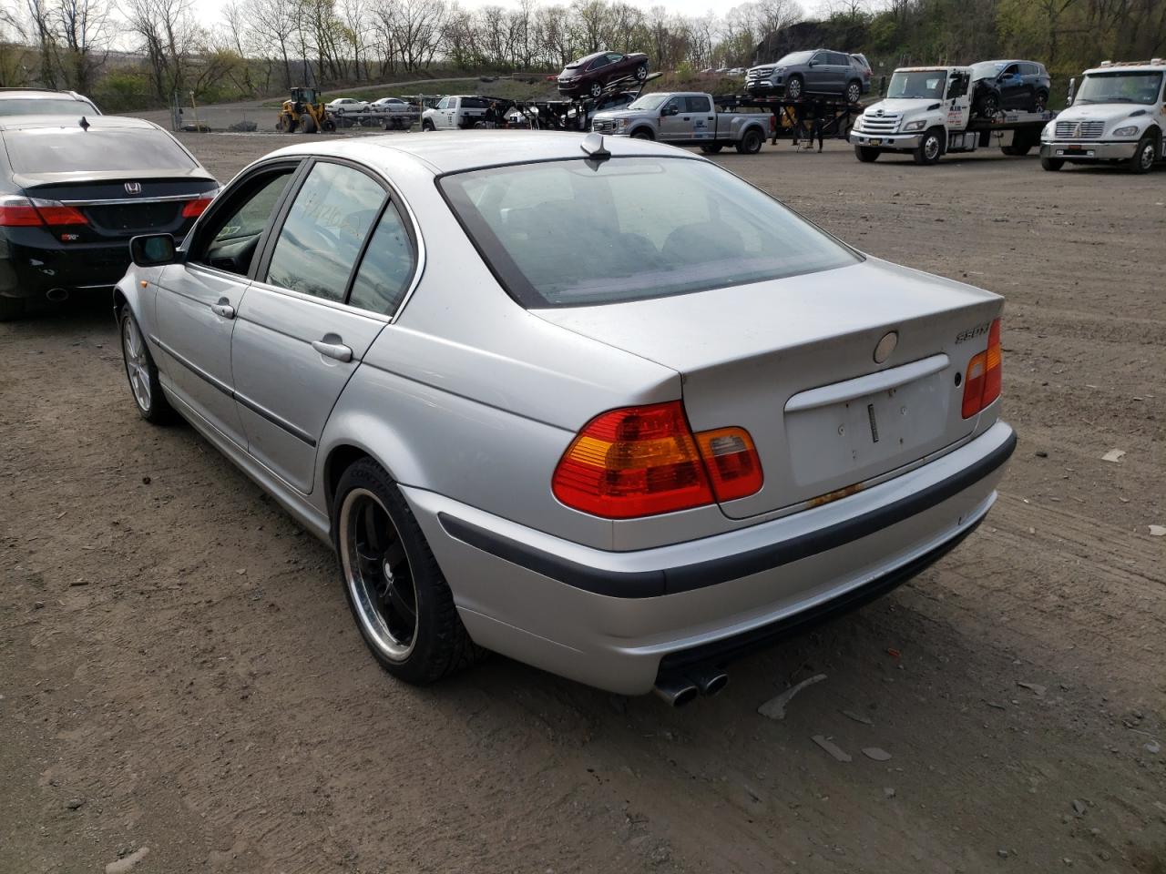 صورة رقم 3 من المزاد - 2005 BMW 330 XI مع VIN WBAEW53475PN37539