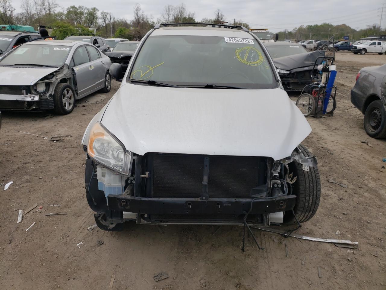 Photo 9 from auction – 2011 TOYOTA RAV4 LIMIT with VIN 2T3DF4DV6BW084286